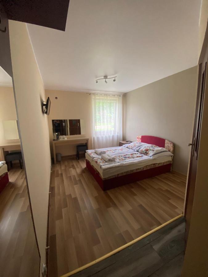 Pokoje Goscinne City Oświęcim Exterior foto